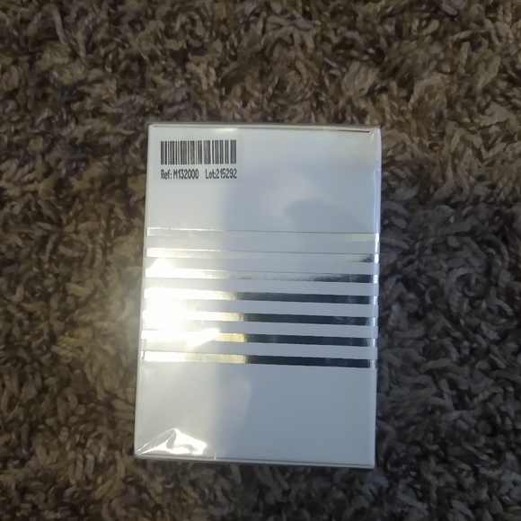 NIB SISLEY Black Rose Precious Facial Oil - Picture 5 of 7